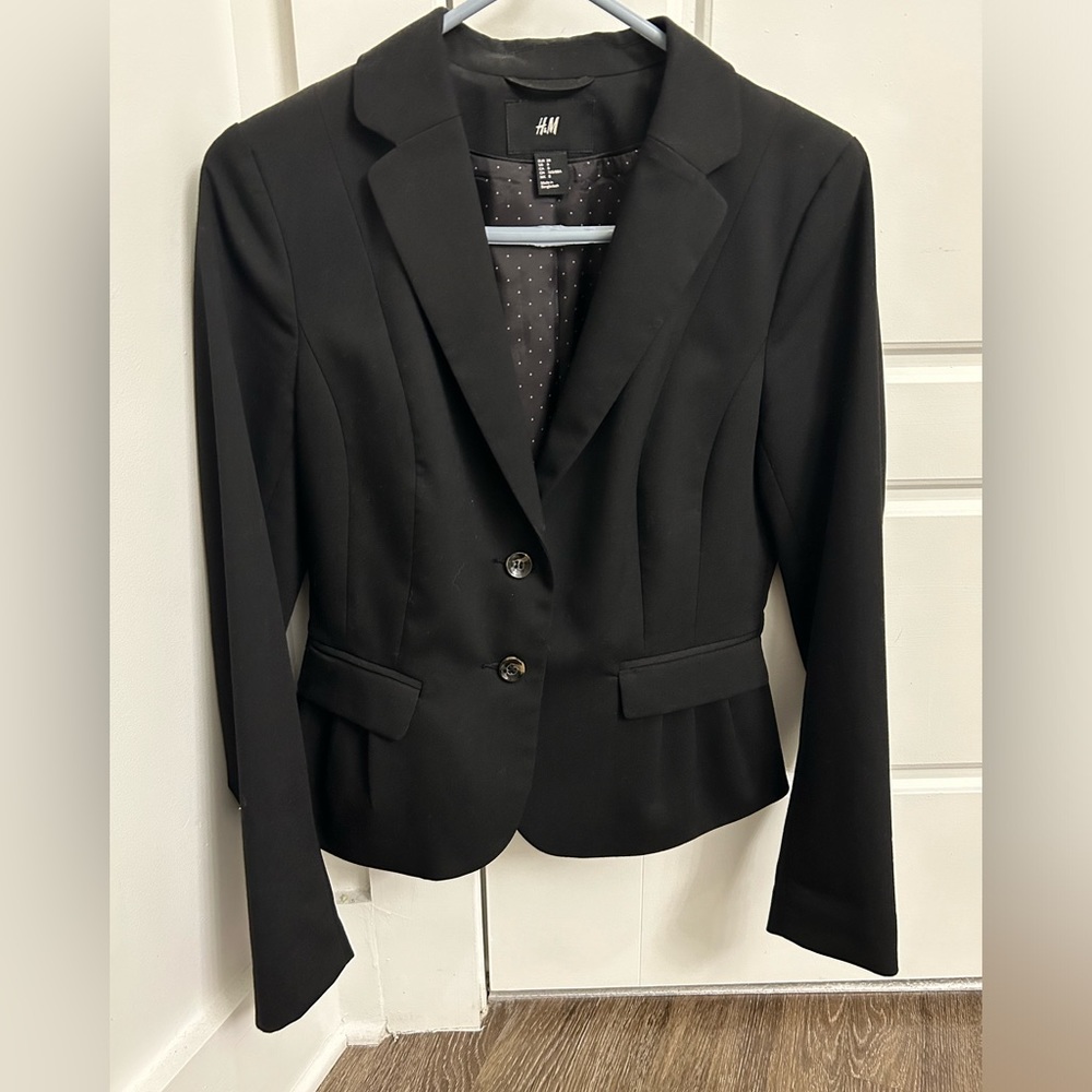 H&M Women's Black Blazer size 8